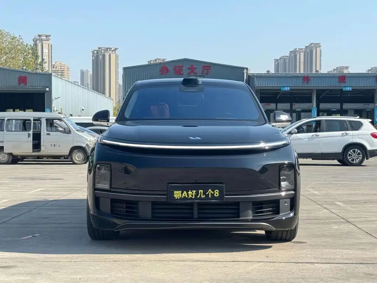 LI AUTO L8