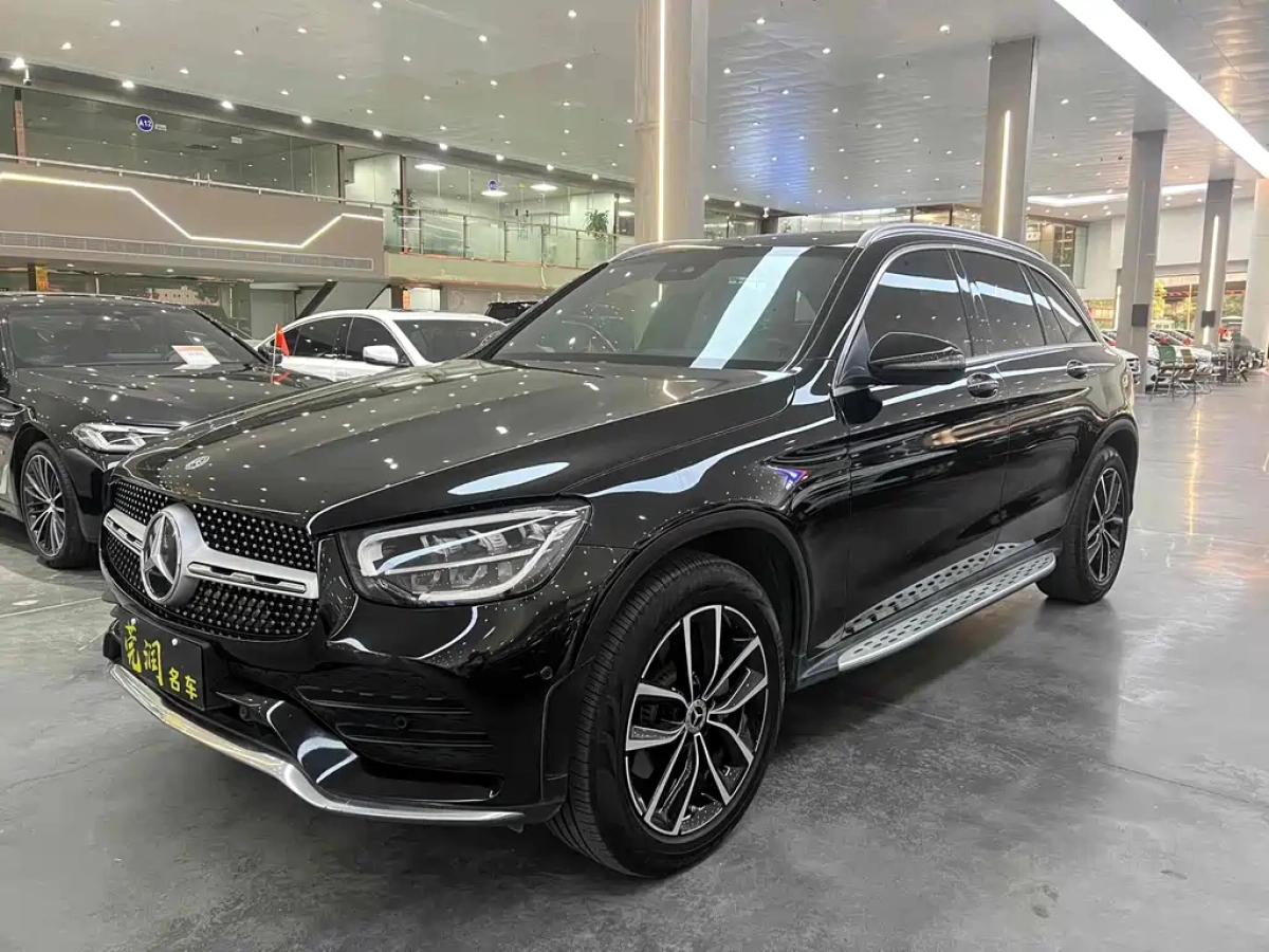 MERCEDES BENZ GLC  2022