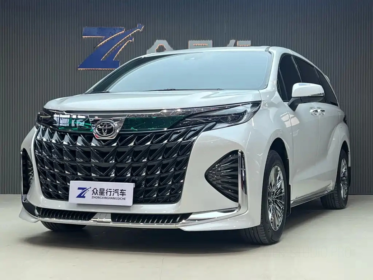 TOYOTA SIENNA SIENNA  2025