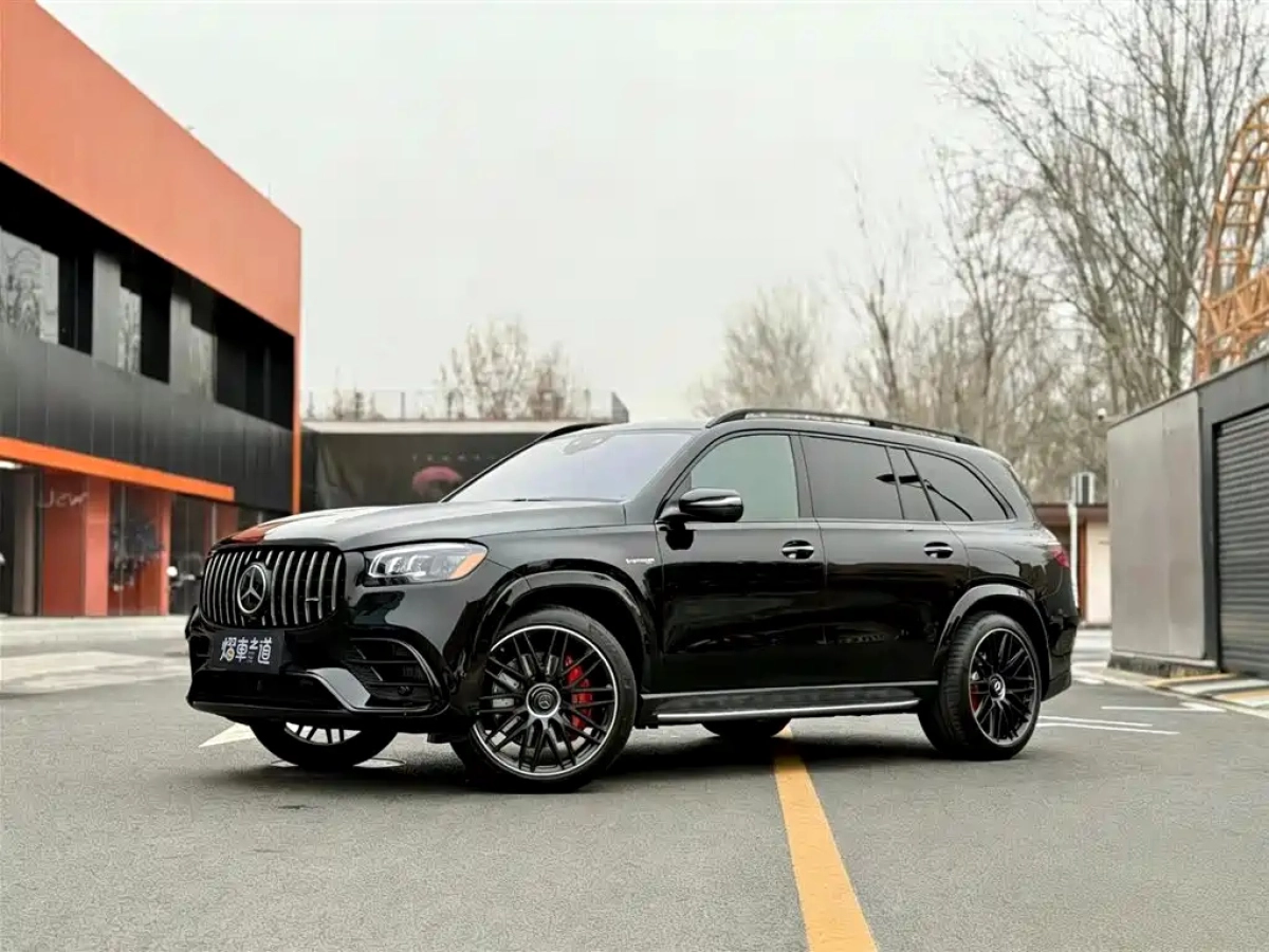 MERCEDES BENZ GLS AMG  2025