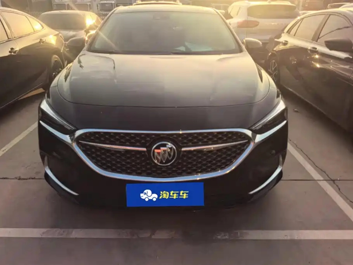 BUICK LACROSSE