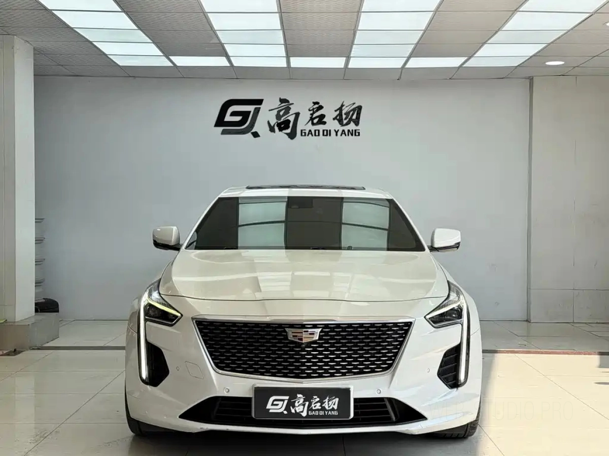 CADILLAC CT6