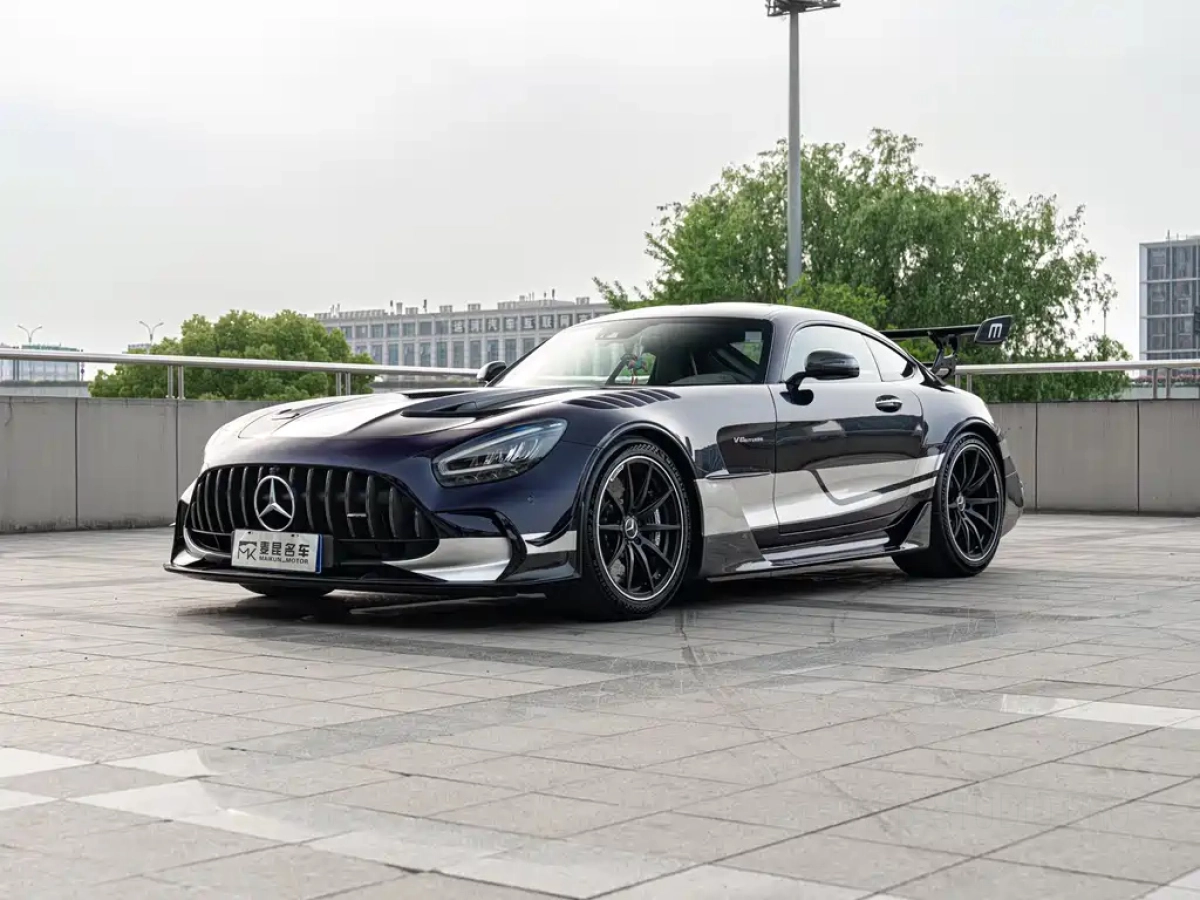 MERCEDES BENZ AMG GT  2021
