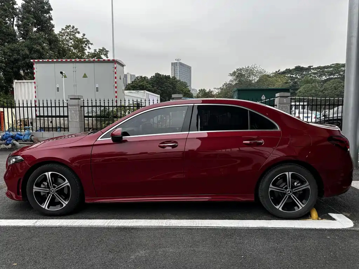 MERCEDES BENZ A-CLASS