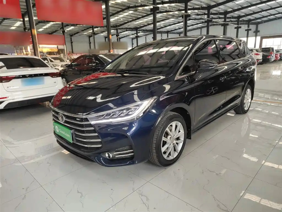 BYD SONG MAX