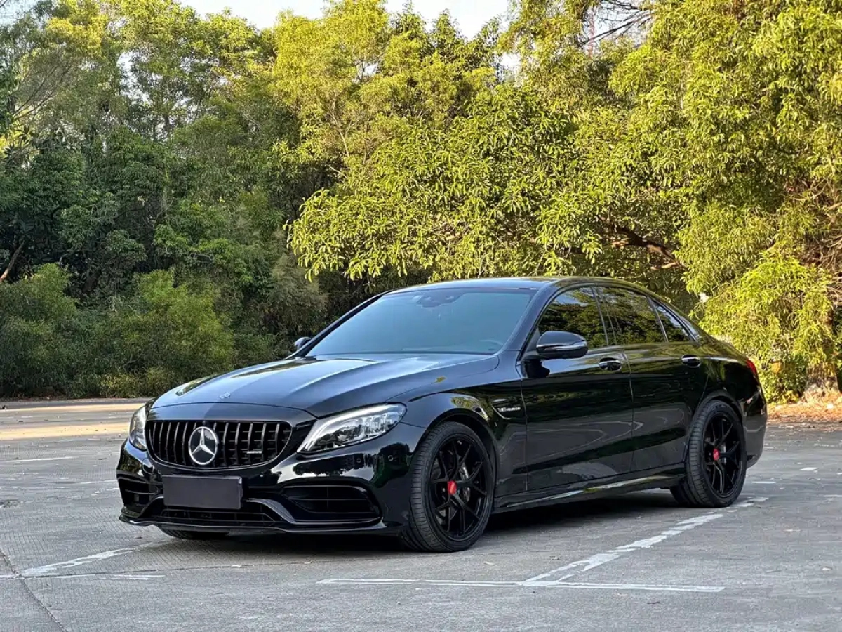 MERCEDES BENZ C-CLASS AMG  2020