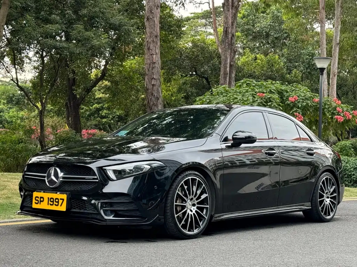 MERCEDES BENZ A-CLASS AMG  2020