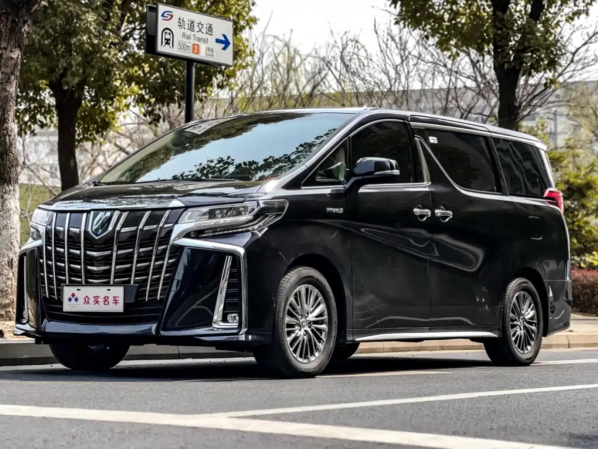 TOYOTA ALPHARD