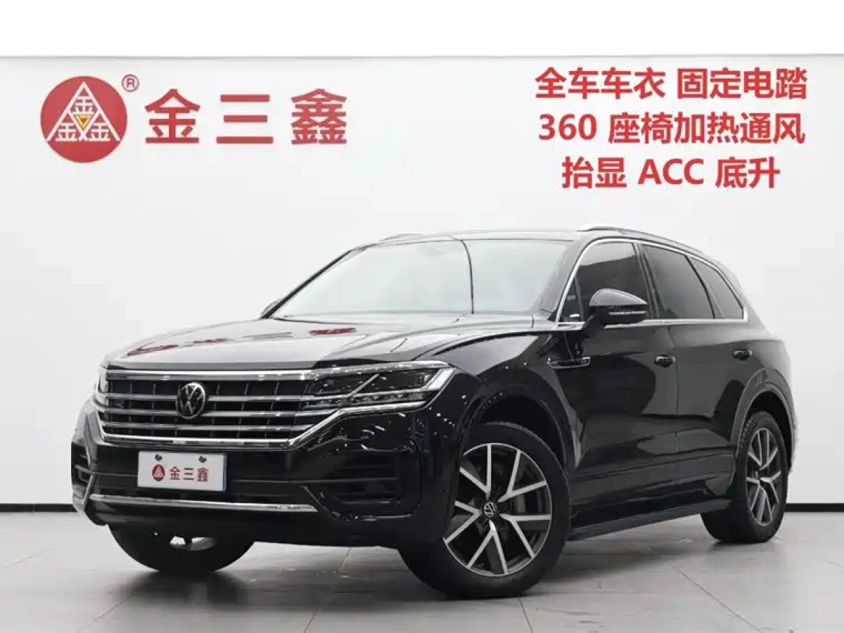 VOLKSWAGEN TOUAREG