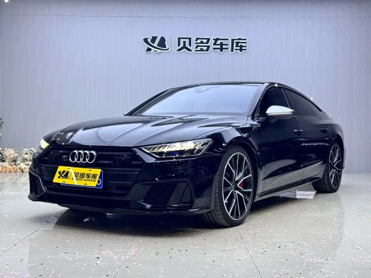AUDI S7  2022