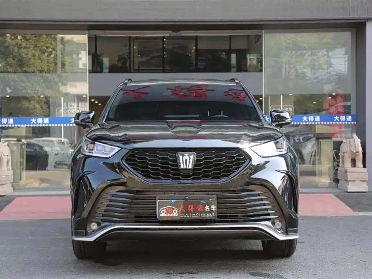 TOYOTA CROWN KLUGER