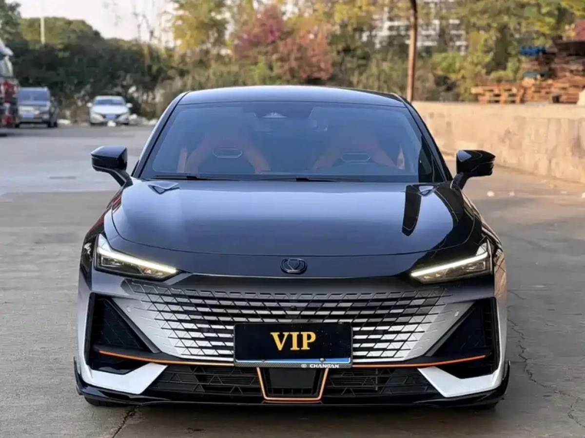 CHANGAN UNI-V