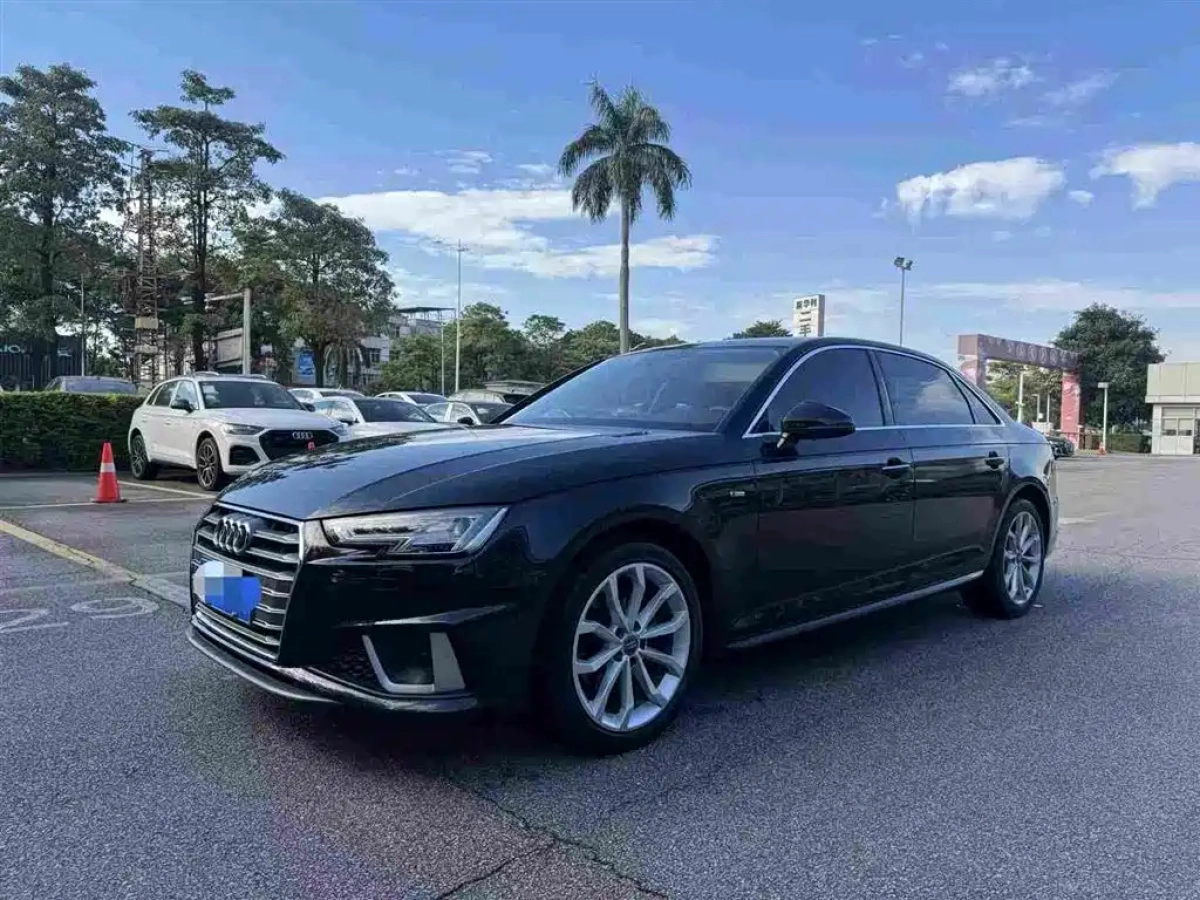 AUDI A4L