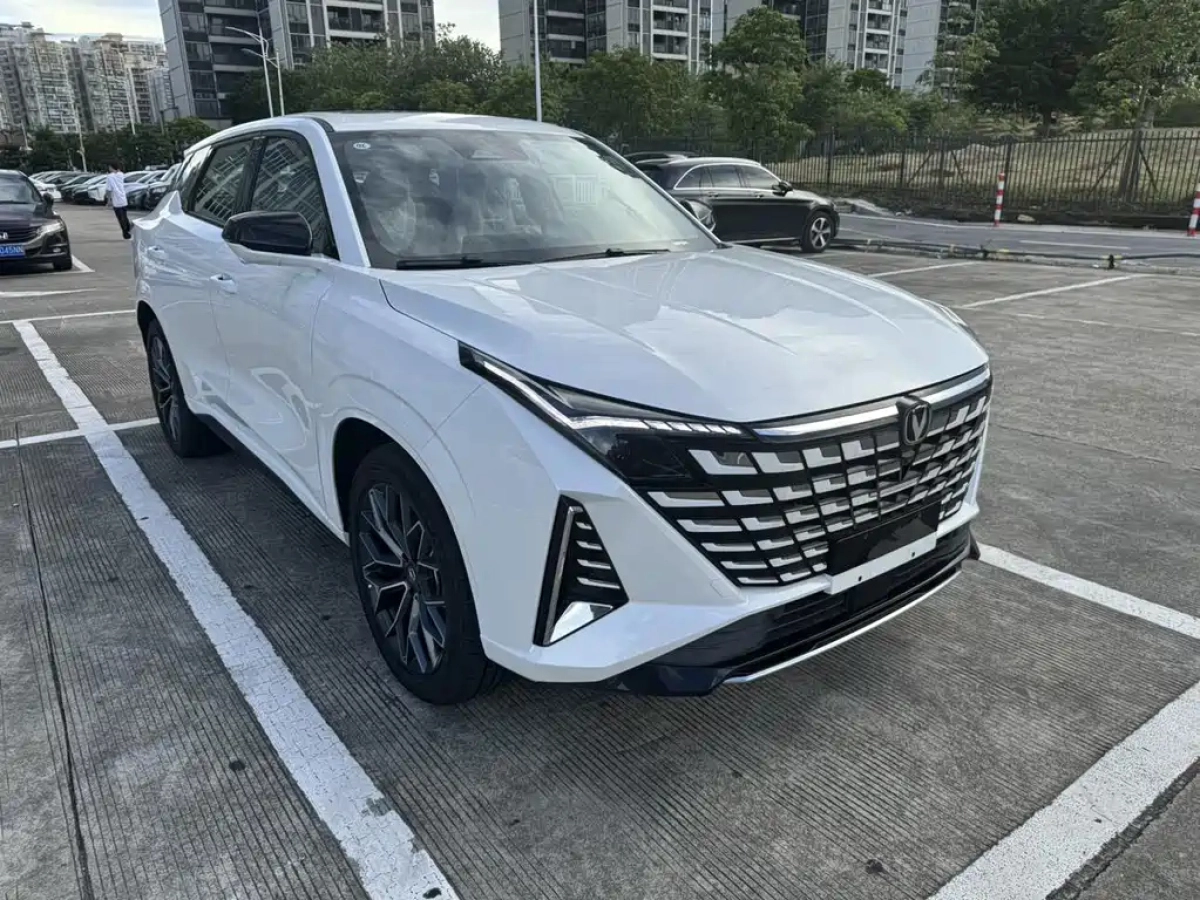 CHANGAN UNI-Z