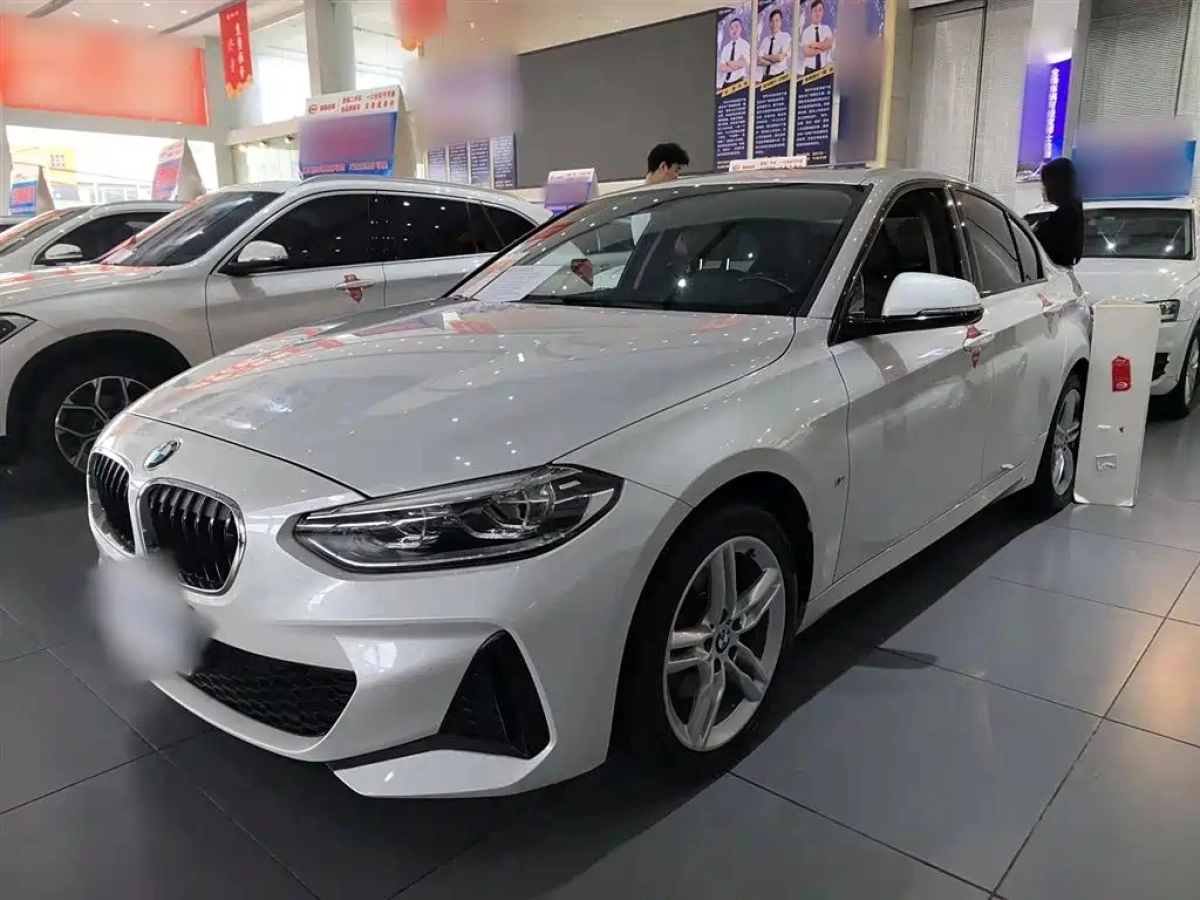 BMW 1-SERIES  2020