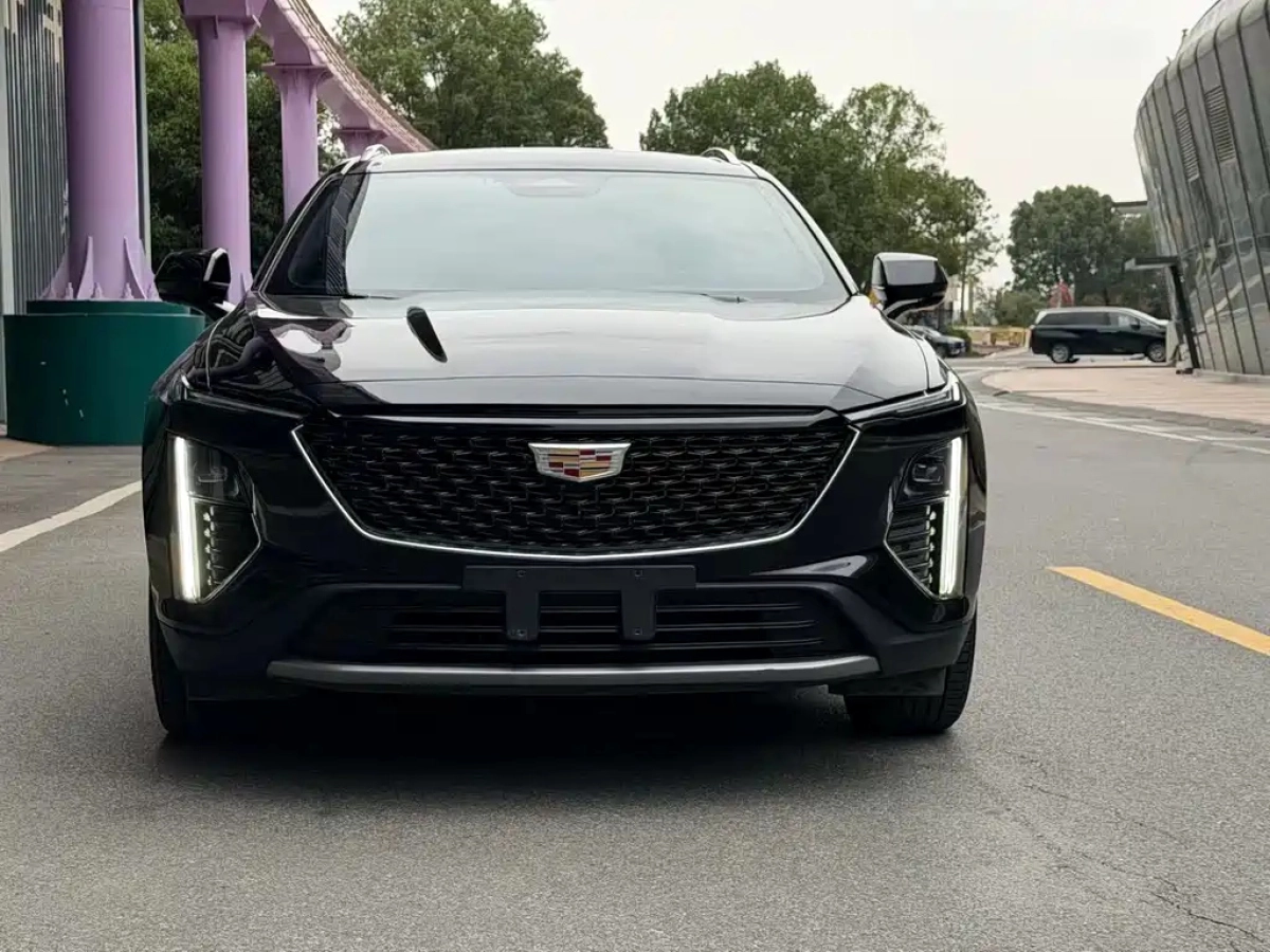 CADILLAC GT4