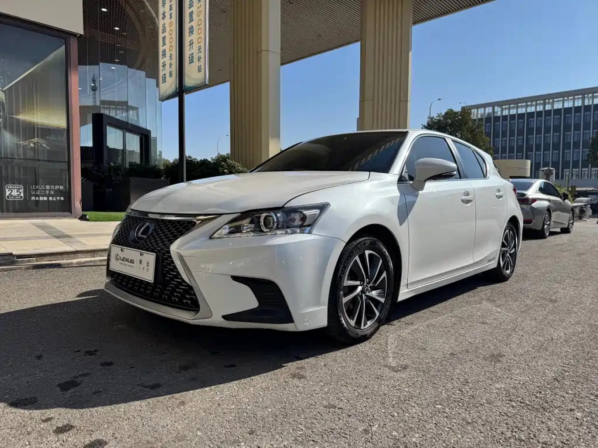 LEXUS CT