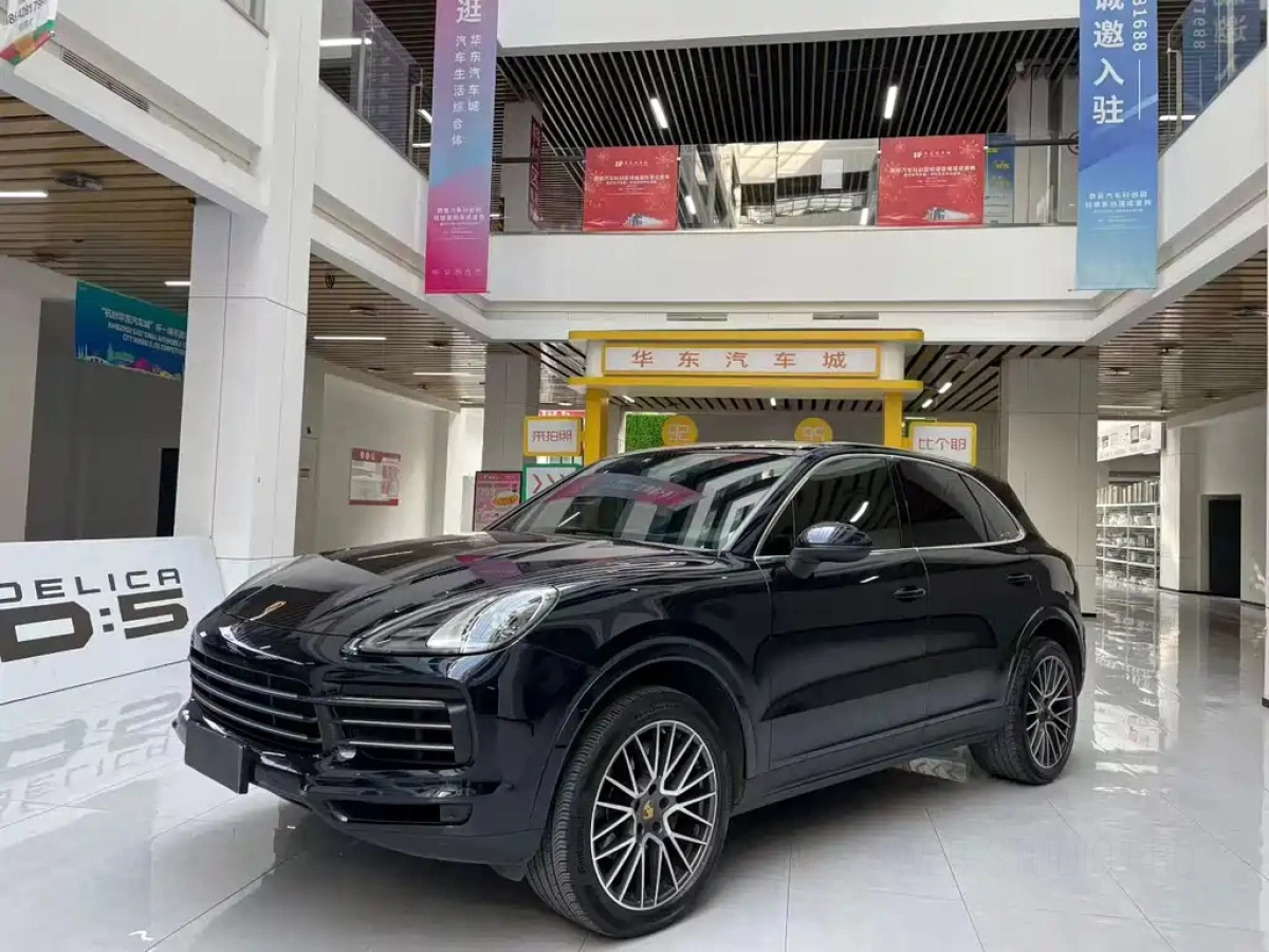 PORSCHE CAYENNE