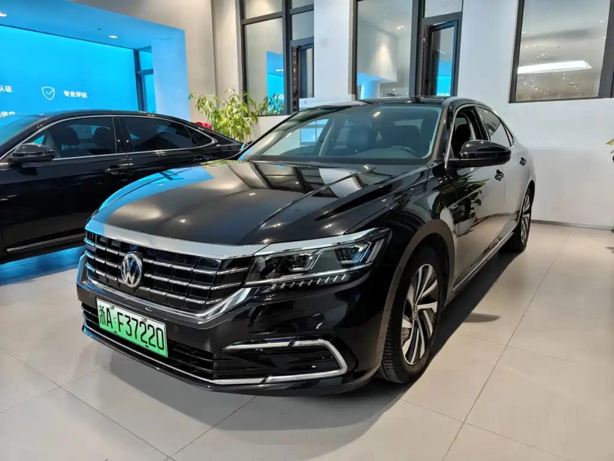 VOLKSWAGEN PASSAT NEW ENERGY  2020