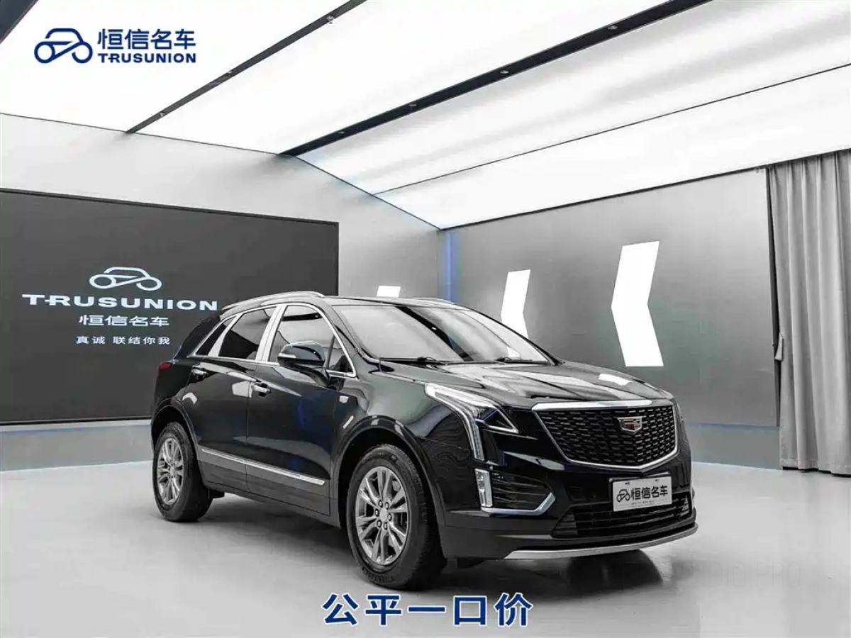 CADILLAC XT5