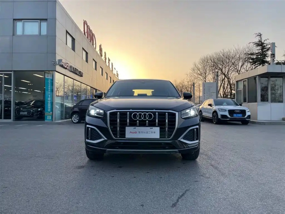 AUDI Q2L