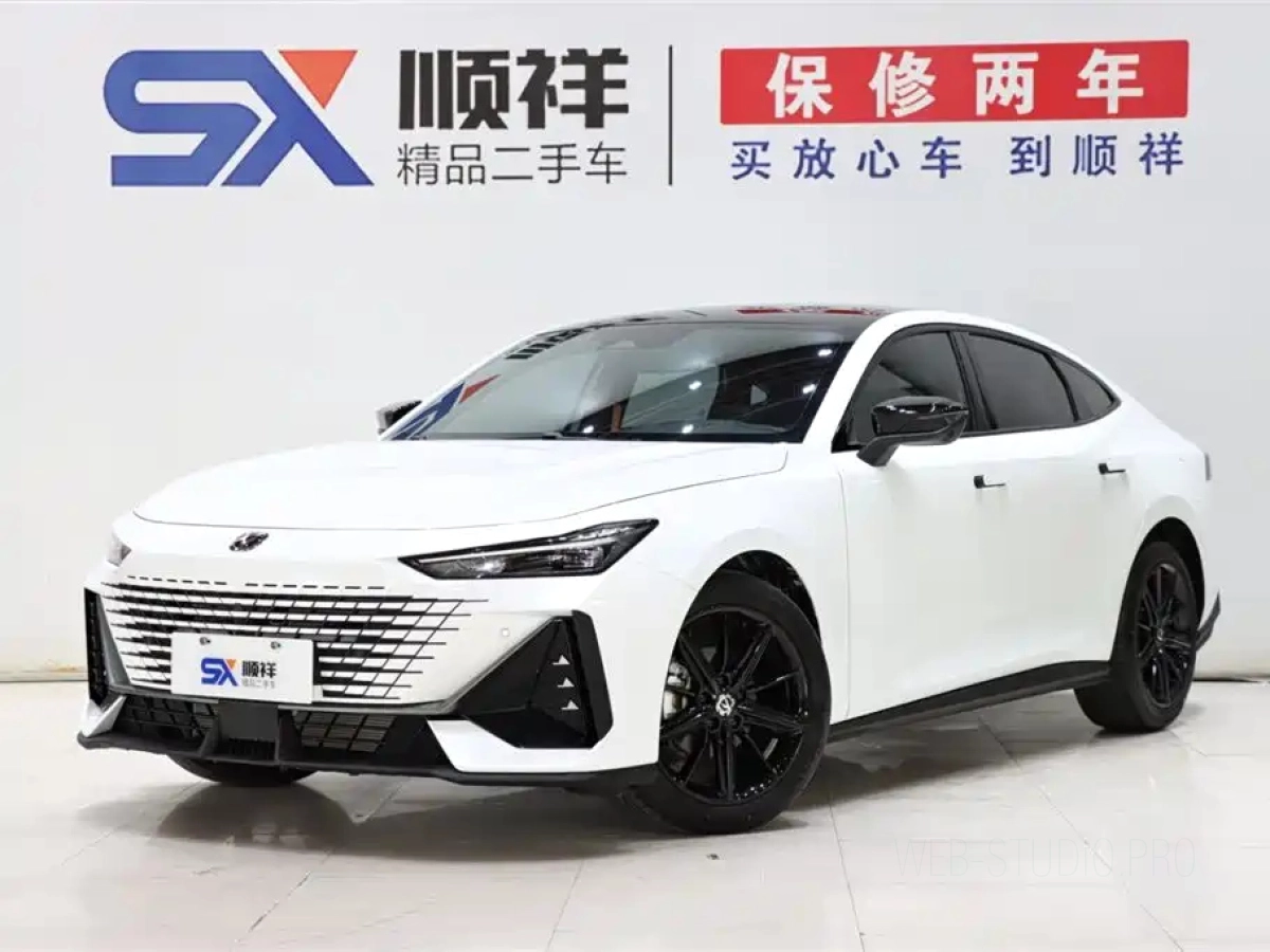 CHANGAN UNI-V  2024