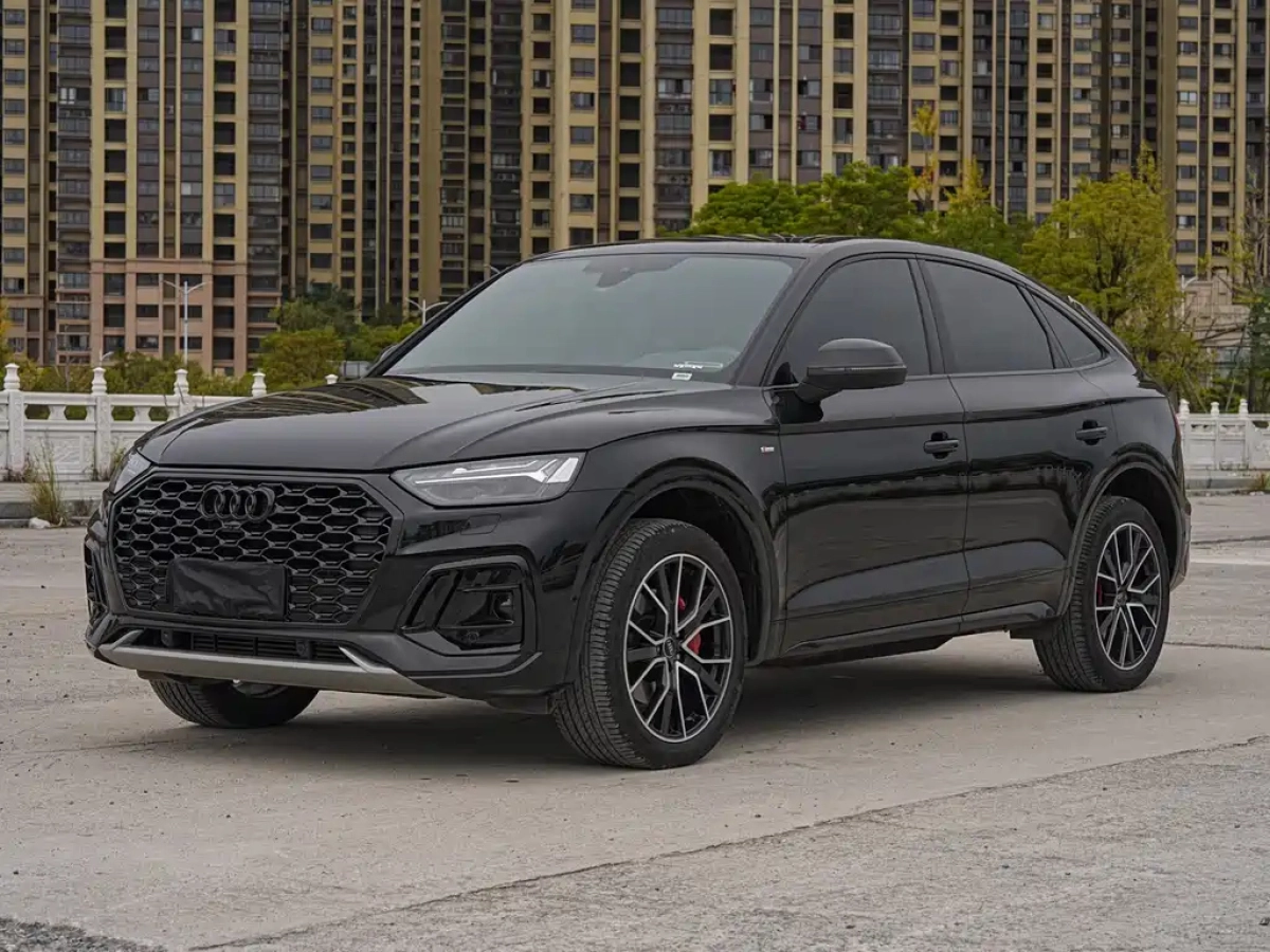 AUDI Q5L SPORTBACK  2025