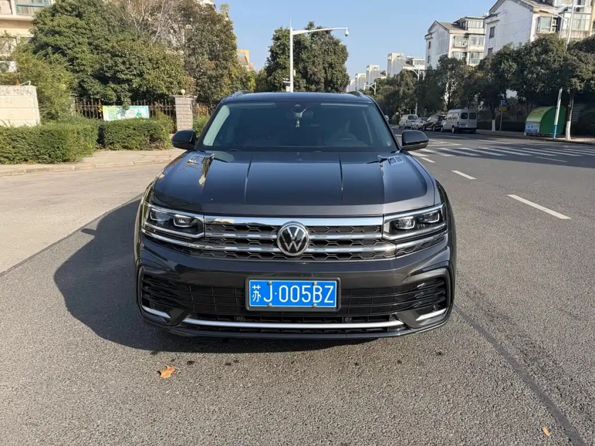 VOLKSWAGEN TERAMONT  2022