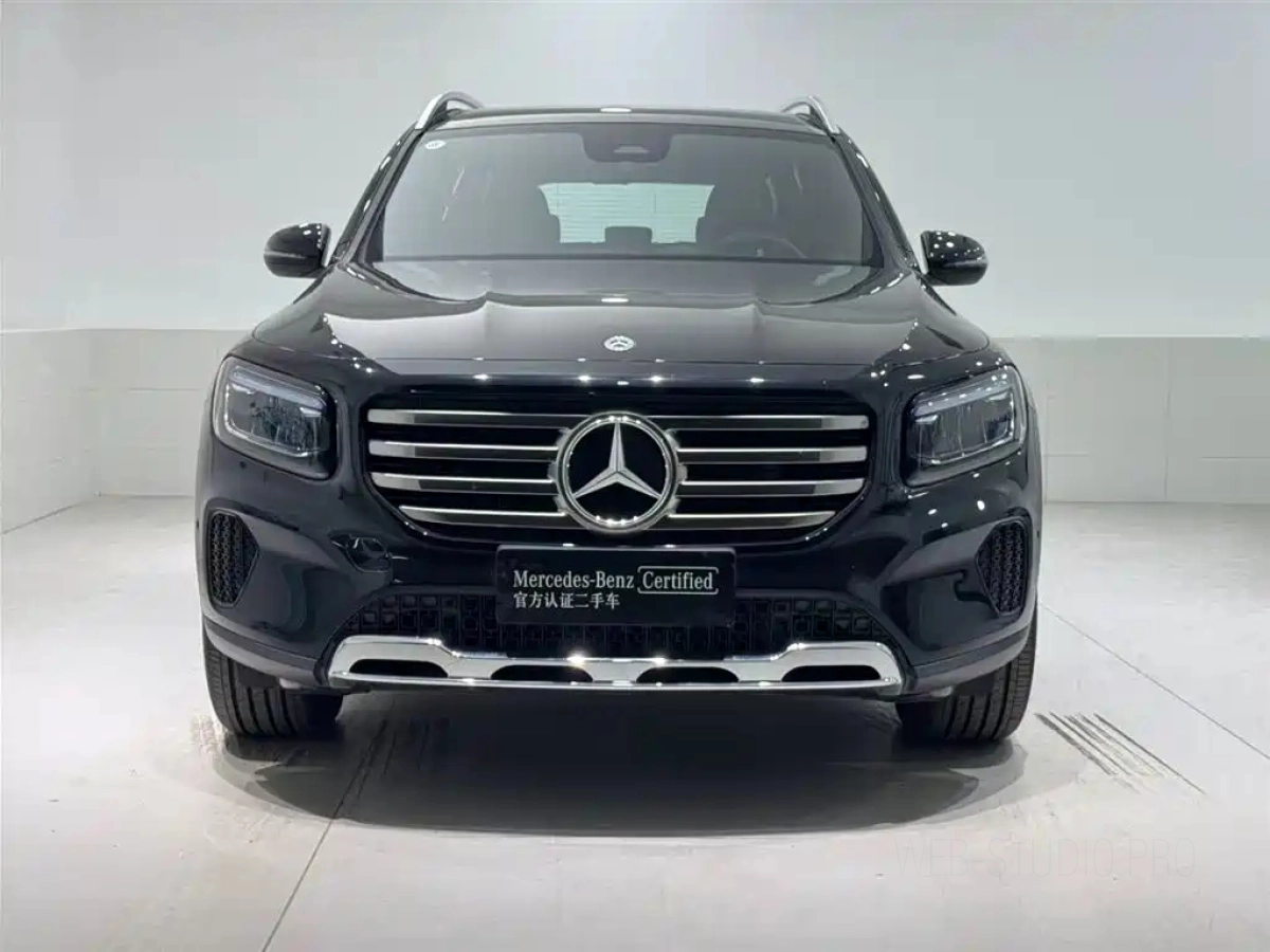 MERCEDES BENZ GLB