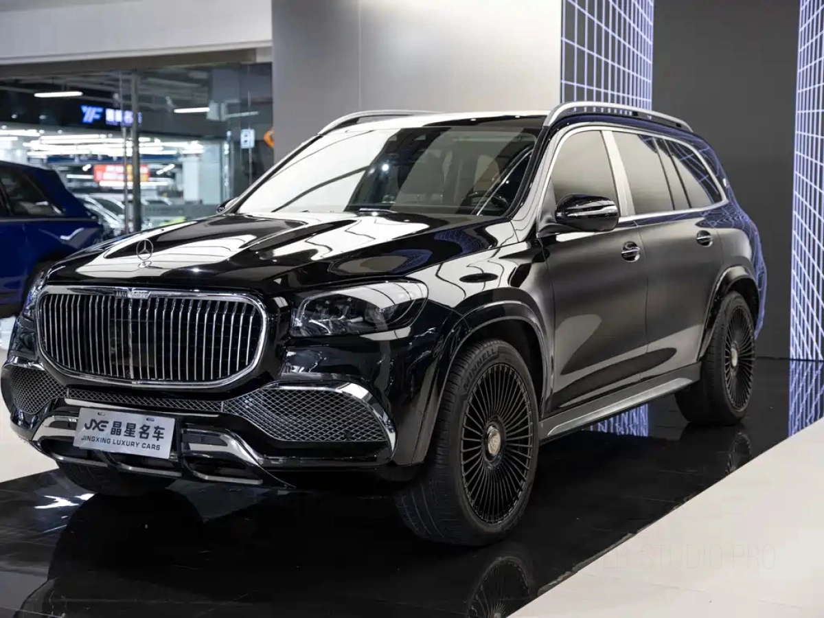 MERCEDES BENZ GLS  2021