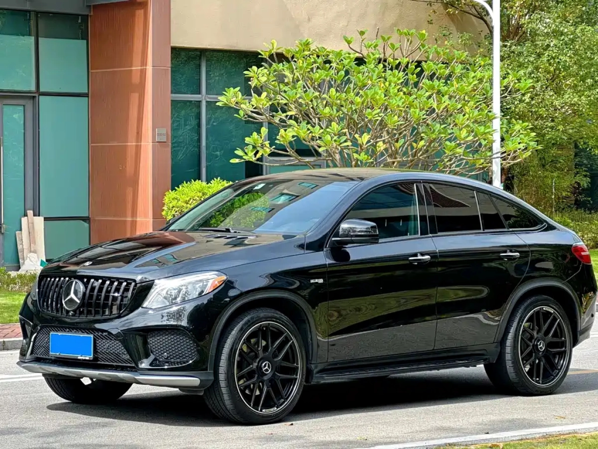 MERCEDES BENZ GLE COUPE AMG  2020