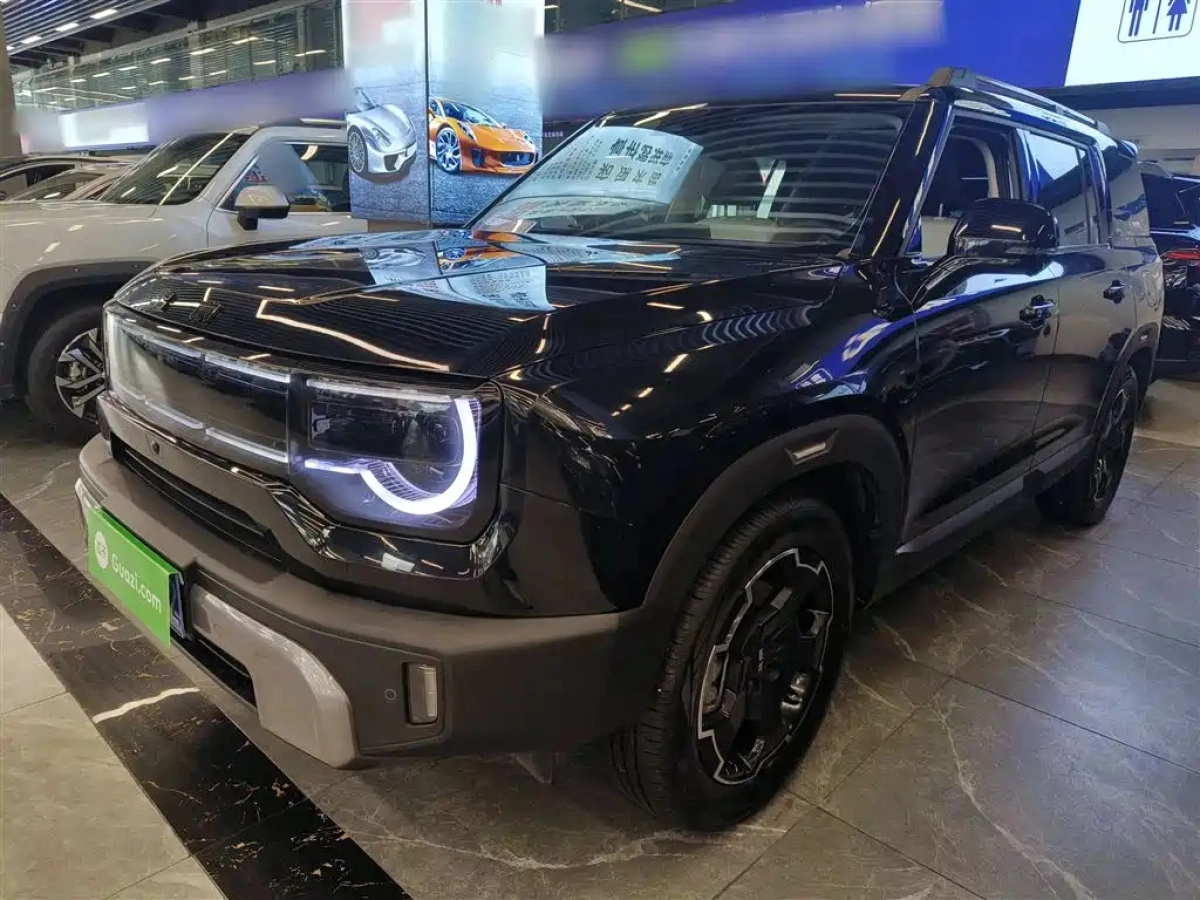 BAIC BJ30