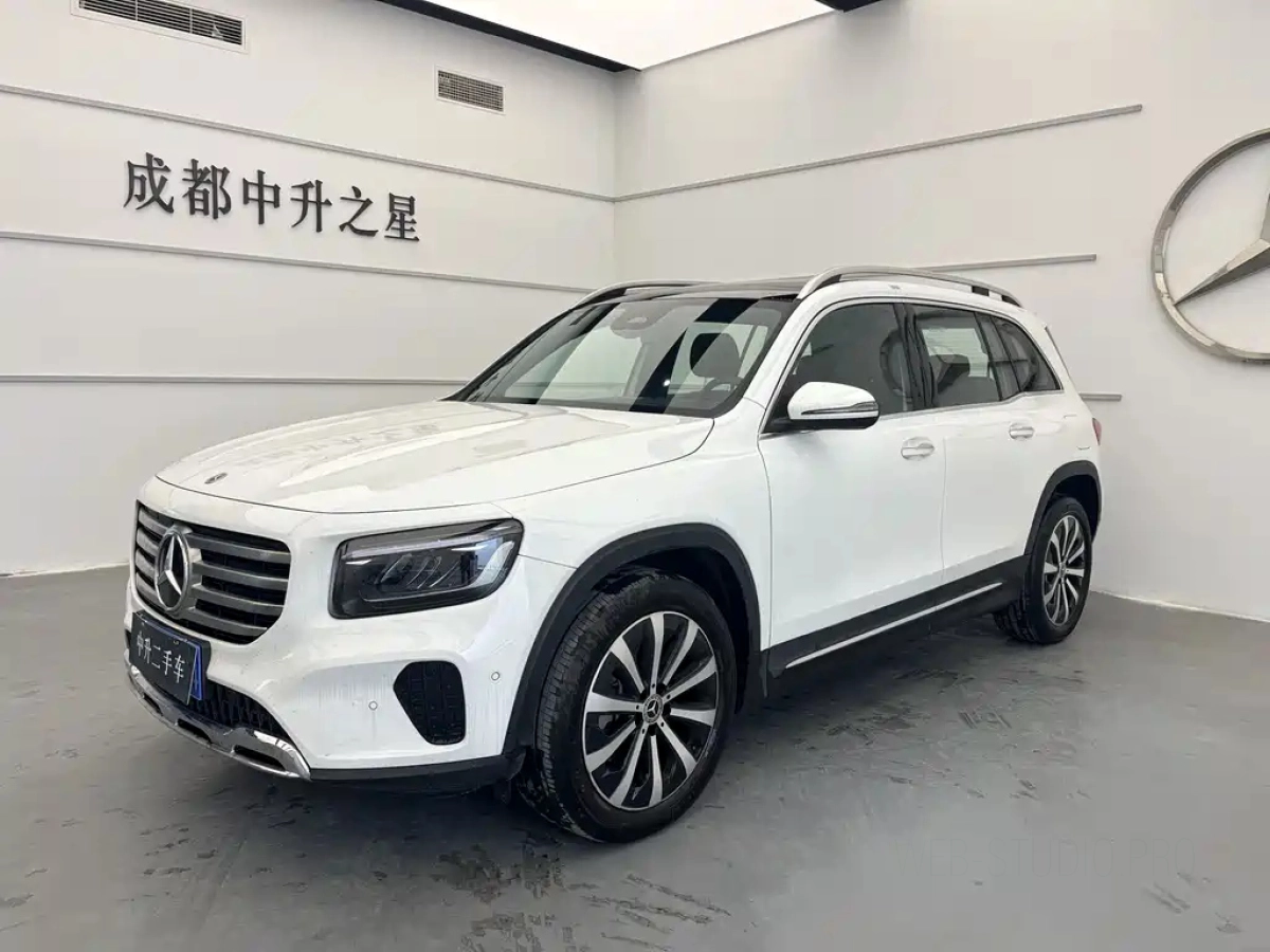 MERCEDES BENZ GLB