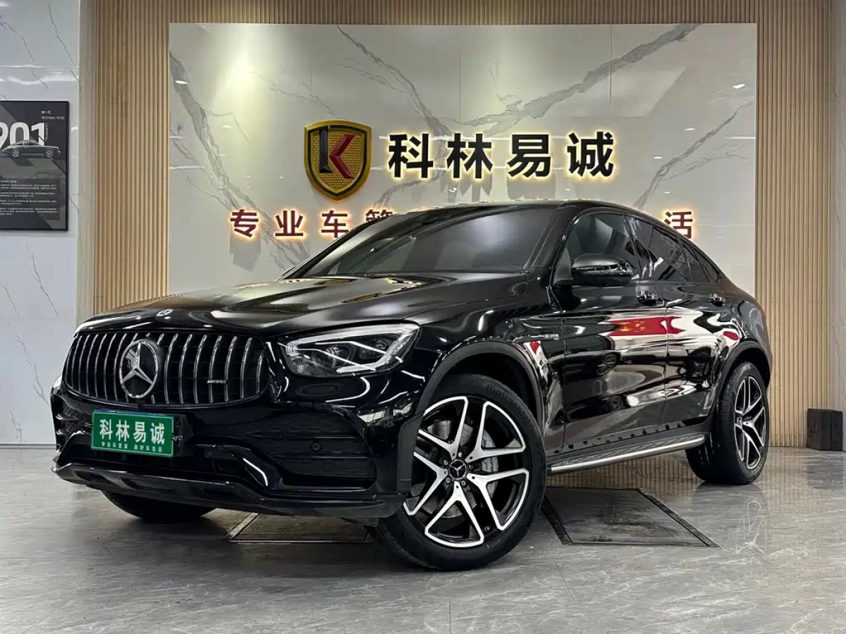 MERCEDES BENZ GLC COUPE AMG  2022