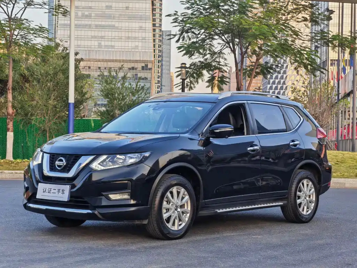 NISSAN X-TRAIL  2020