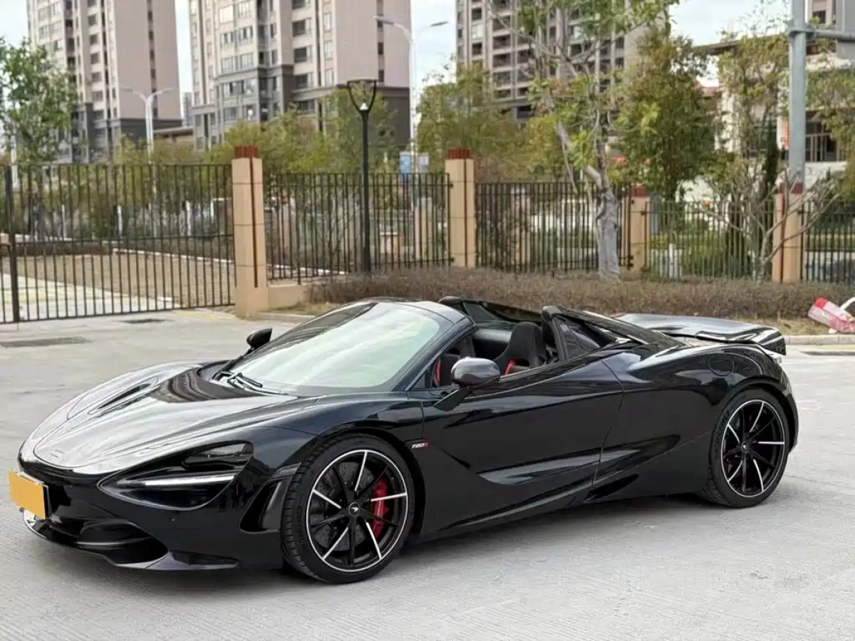 MCLAREN 720S