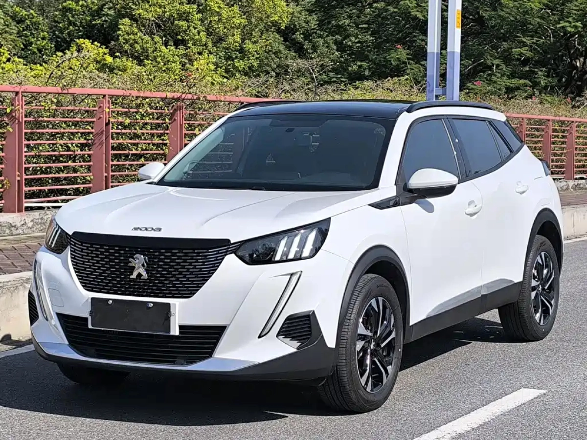PEUGEOT 2008