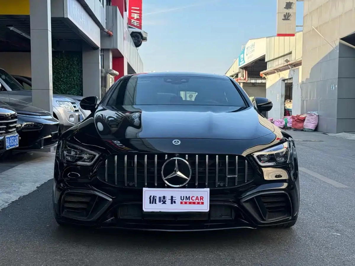 MERCEDES BENZ AMG GT