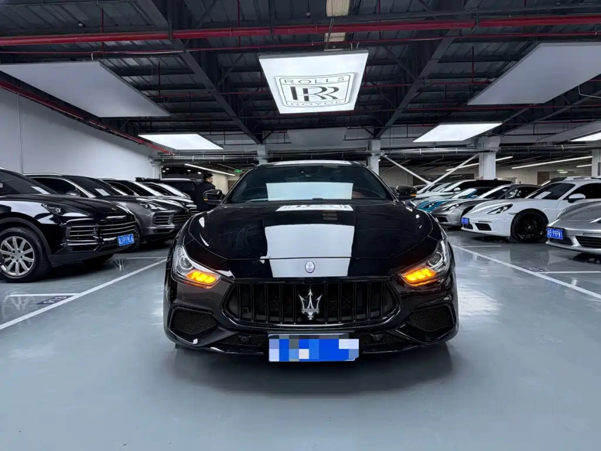 MASERATI GHIBLI