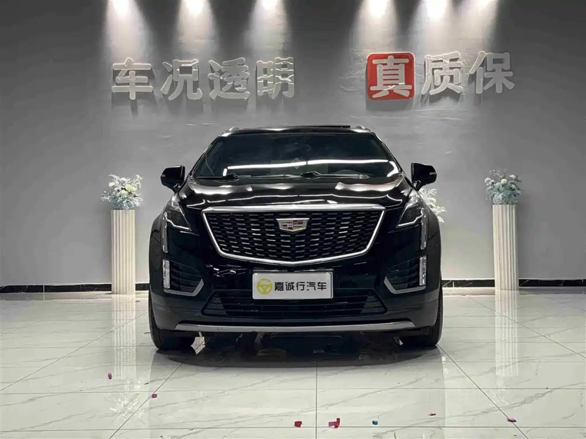 CADILLAC XT5  2021