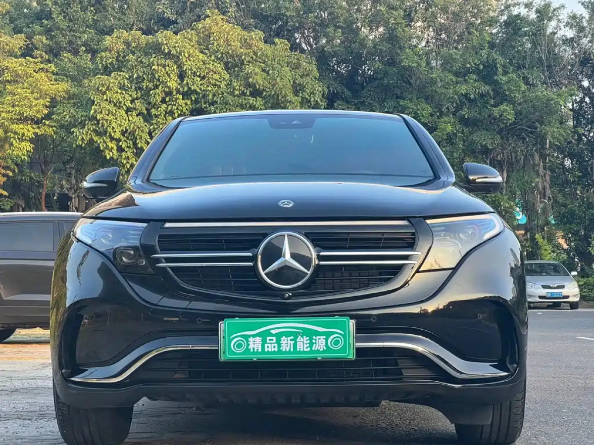 MERCEDES BENZ EQC