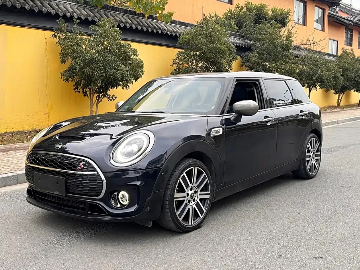 MINI CLUBMAN  2021