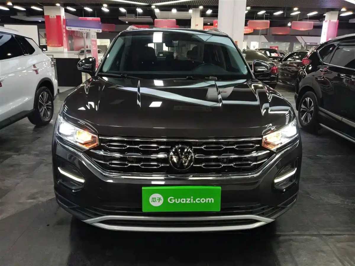 VOLKSWAGEN TAYRON