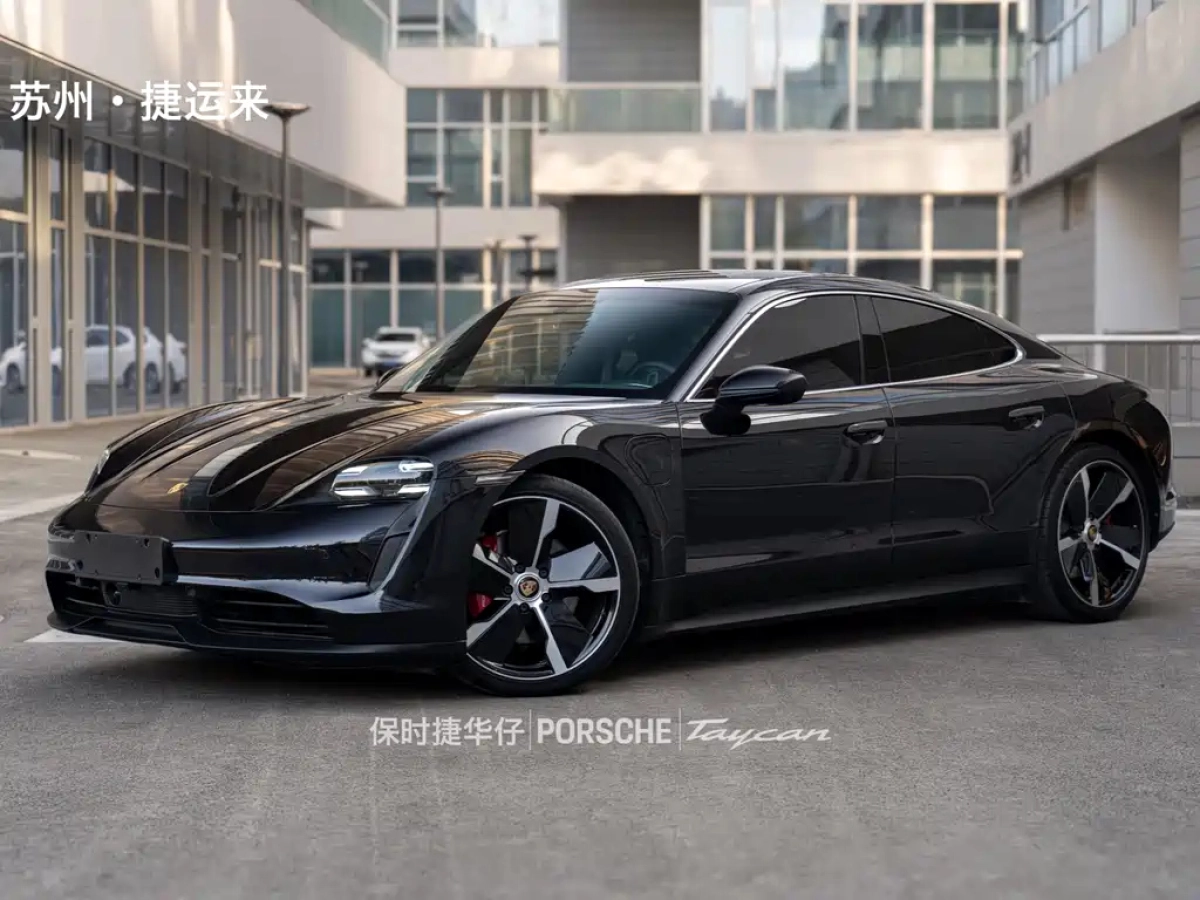 PORSCHE TAYCAN  2021