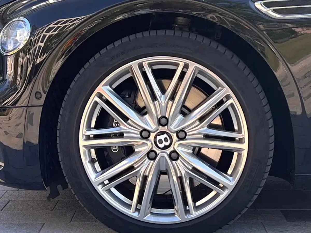 BENTLEY FLYING SPUR PLUG IN HYBRID