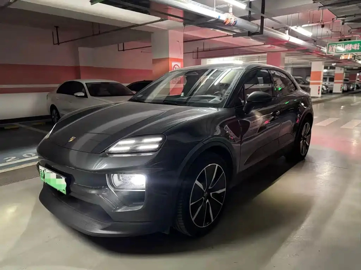 PORSCHE MACAN NEW ENERGY  2024