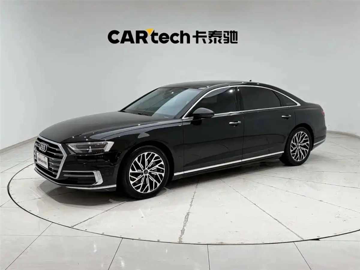 AUDI A8  2019