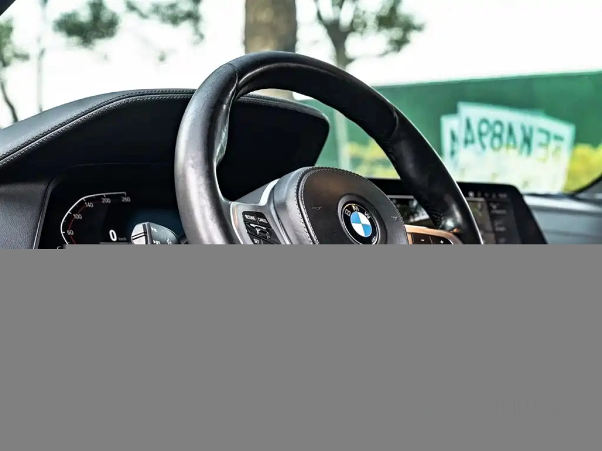 BMW I7