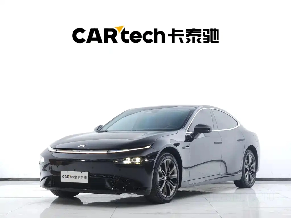 XPENG MOTORS P7  2022