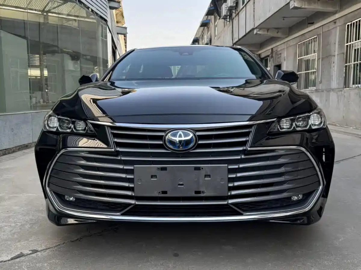 TOYOTA AVALON